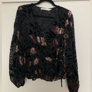 ASTR | floral wrap top | Medium